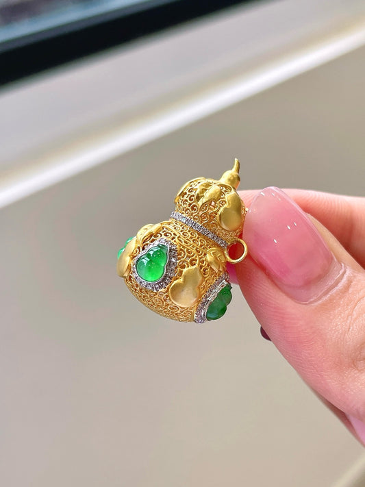 Cuiyu-18k gold inlaid filigree gourd pendant, exquisite gift, elegant temperament